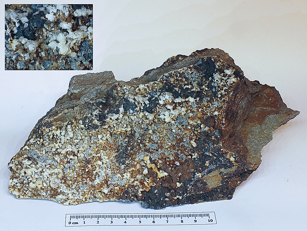 Mineral assemblage on host rock, Aberdaunant.  (CWO)