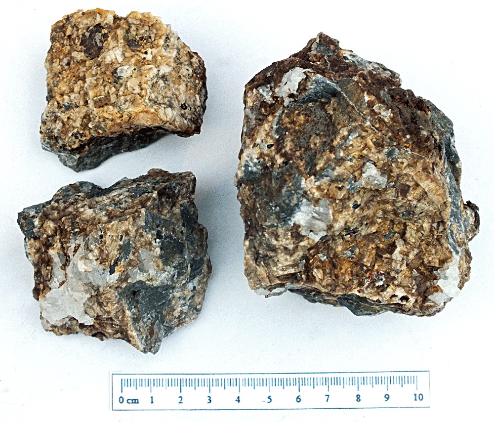 Siderite, Cafartha mine.  (CWO)