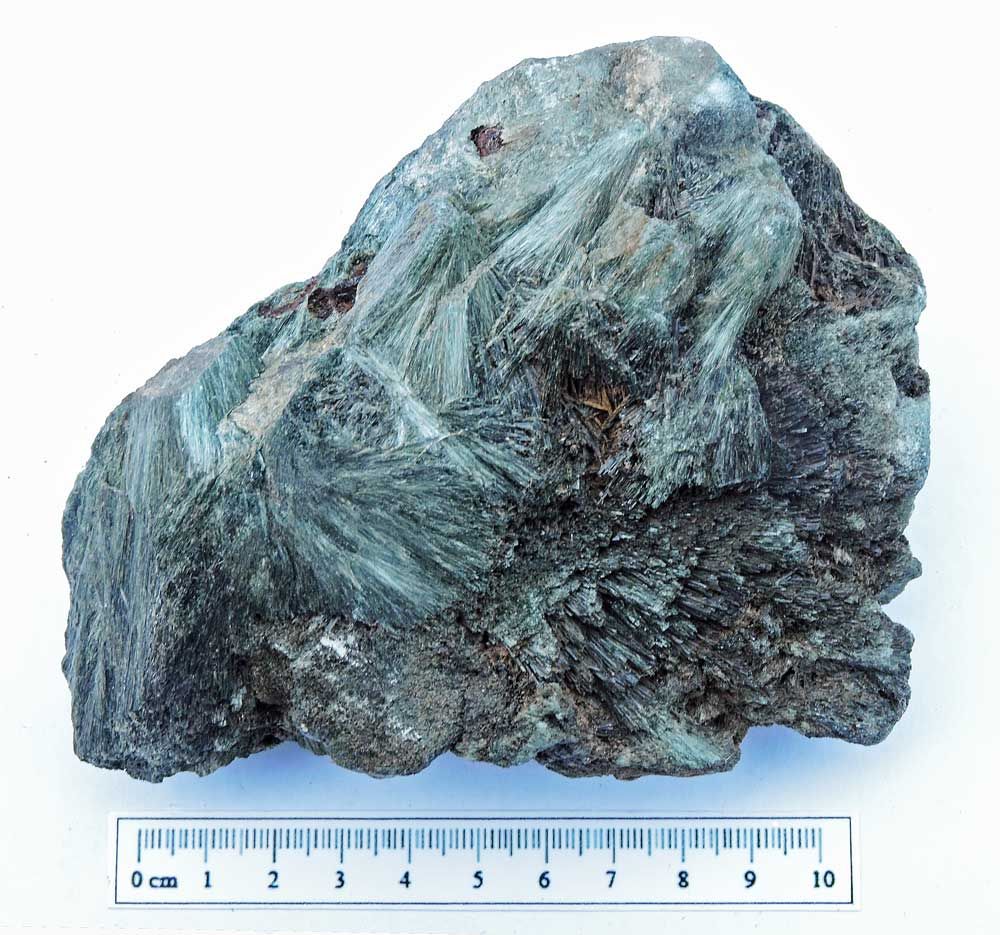 Actinolite, Selavastn.