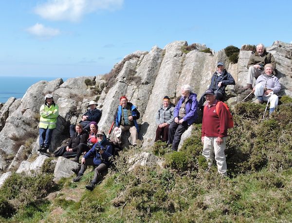 group-photo1-strumble-head-1