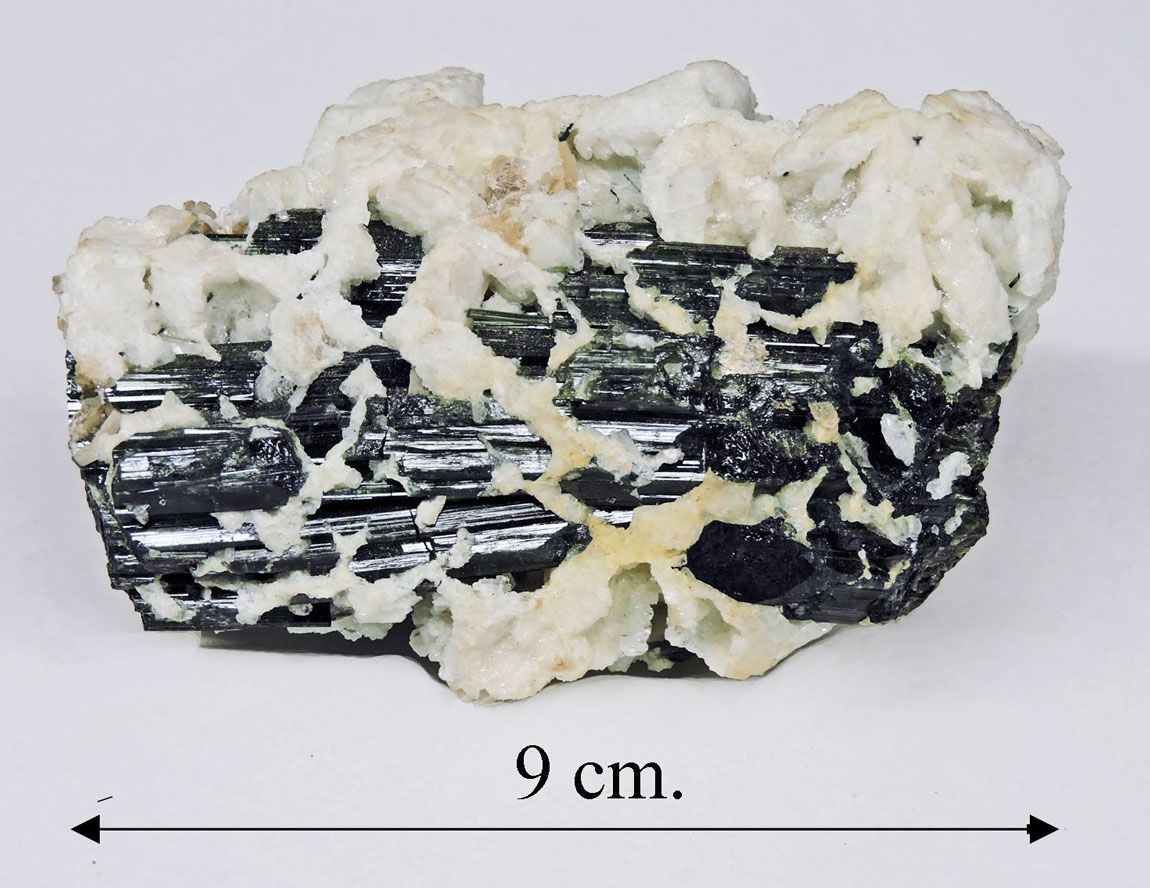 Tourmaline, schorl var.