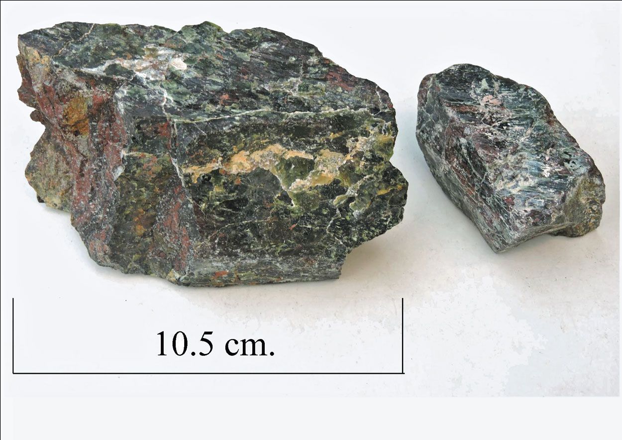 Serpentinite. bastite serpentine.