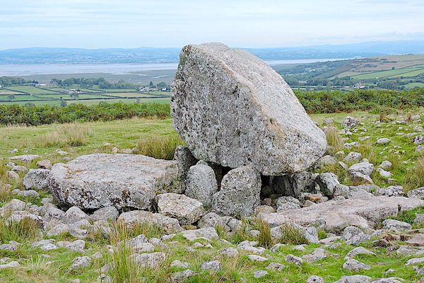 Arthurs-tomb